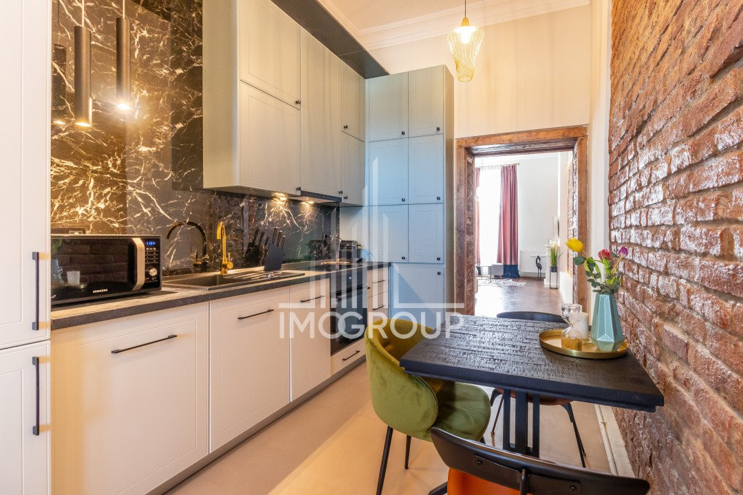 Zona Centrala | Apartament Luxos | Ideal pentru Investitie | Parcare