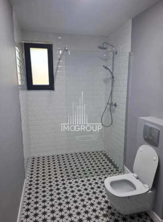 De închiriat – Duplex modern cu 4 camere | 160 mp utili | Curte 400 mp 