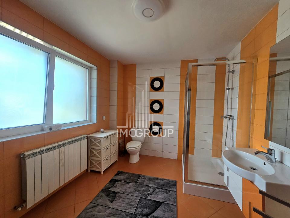 Casă individuală deosebită, cu grădină 850 mp, de închiriat, Europa
