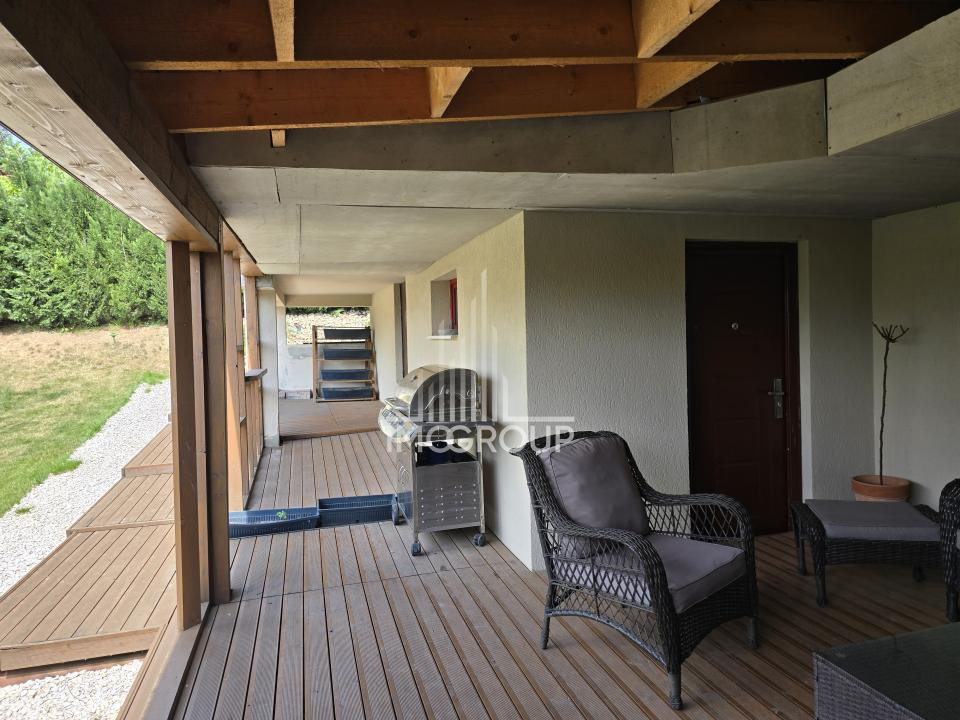 Casă individuală deosebită, cu grădină 850 mp, de închiriat, Europa