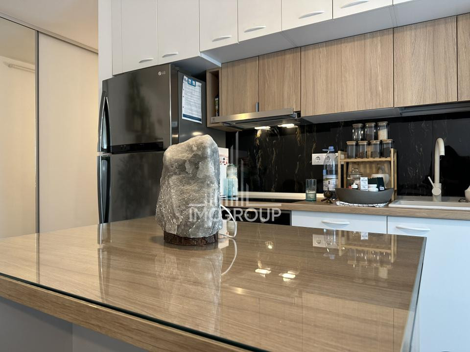Apartament modern cu 2 camere, balcon și parcare | Zona Subcetate 