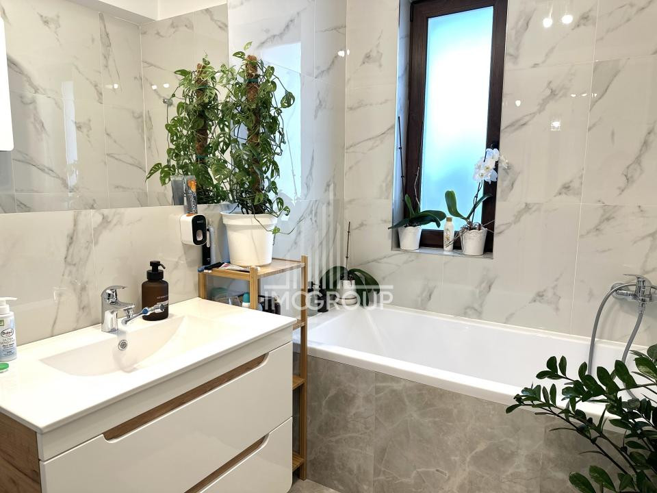 Apartament modern cu 2 camere, balcon și parcare | Zona Subcetate 