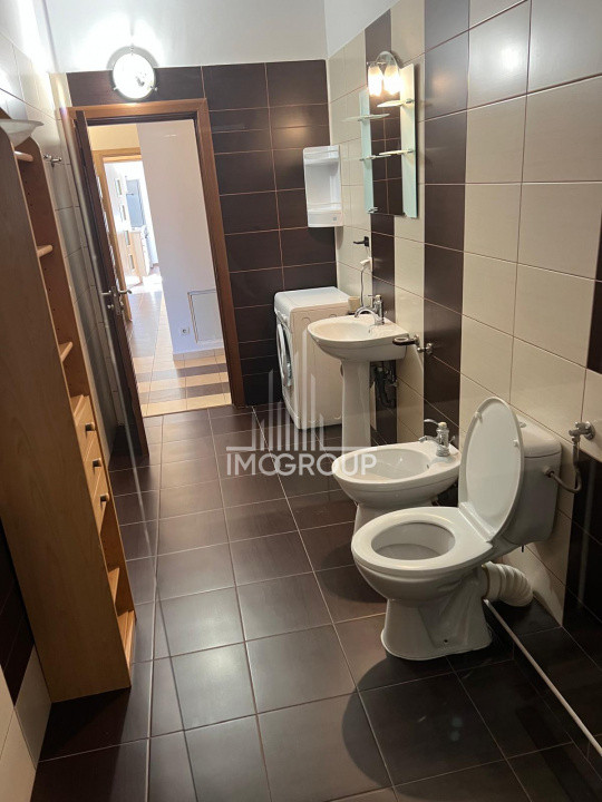 Apartament 3 cam de închiriat, 10 min de mers pe jos -UMF, utilitati incluse