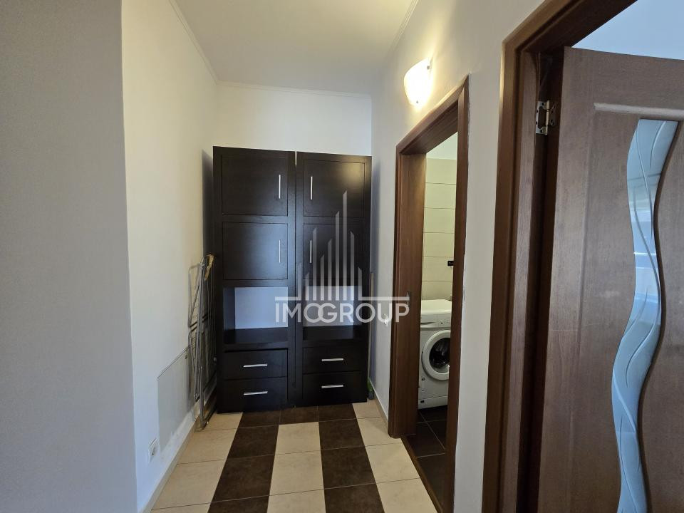 Apartament 3 cam de închiriat, 10 min de mers pe jos -UMF, utilitati incluse