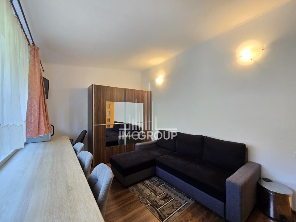 Apartament 3 cam de închiriat, 10 min de mers pe jos -UMF, utilitati incluse