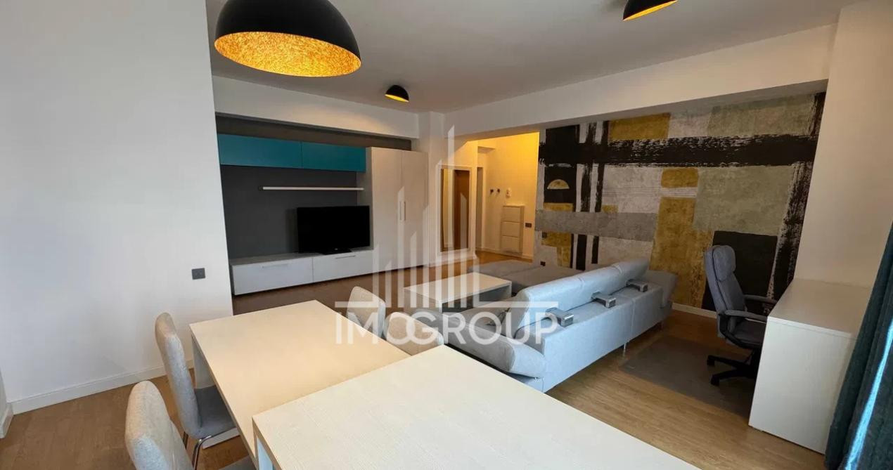 Apartament spațios cu 2 camere de închiriat – Piața Mihai Viteazul