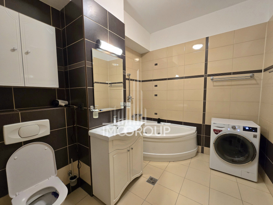 Apartament spațios cu 2 camere de închiriat – Piața Mihai Viteazul