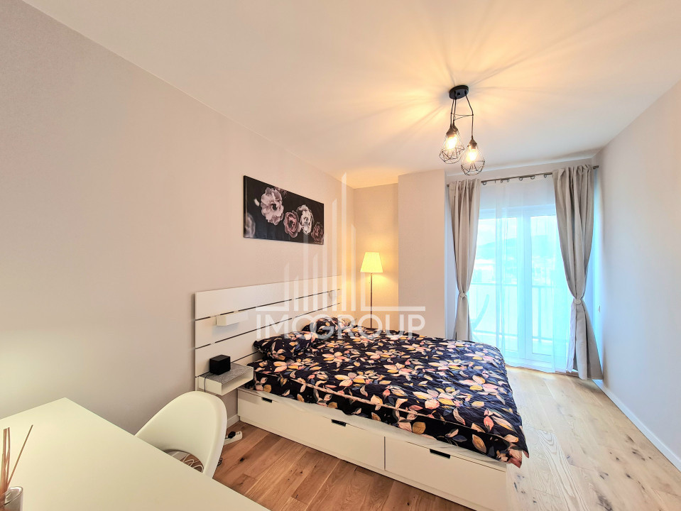 De inchiriat apartament 2 camere , dressing, AC, parcare