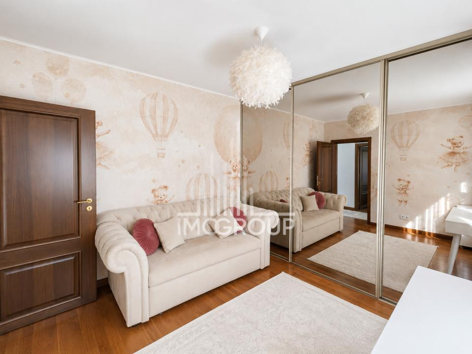 Vanzare - Apartament în vilă cu 3 camere și 2 băi | 116 mp | Zonă liniștită 