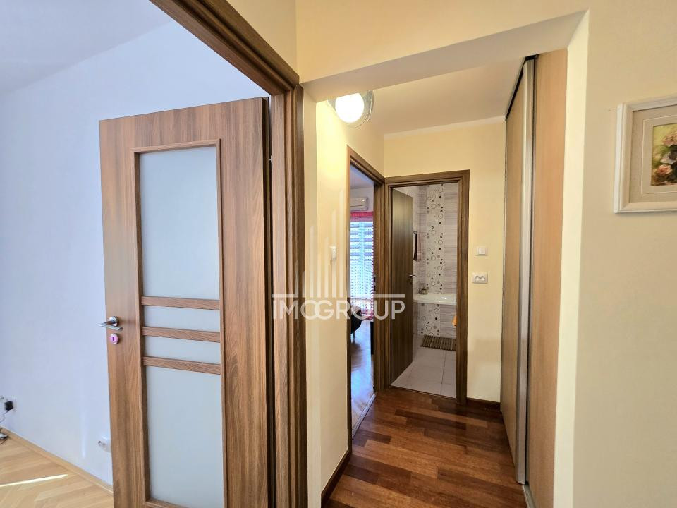 Apartament de inchiriat 3 camere & 2 bai, parcare, Zorilor - UMF