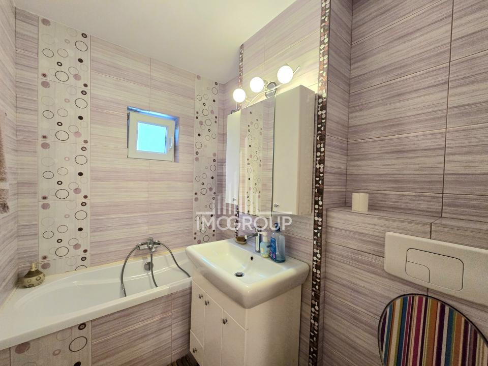 Apartament de inchiriat 3 camere & 2 bai, parcare, Zorilor - UMF