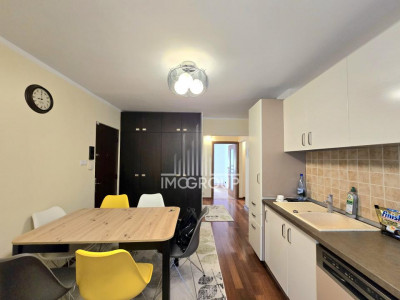 Apartament de inchiriat 3 camere & 2 bai, parcare, Zorilor - UMF
