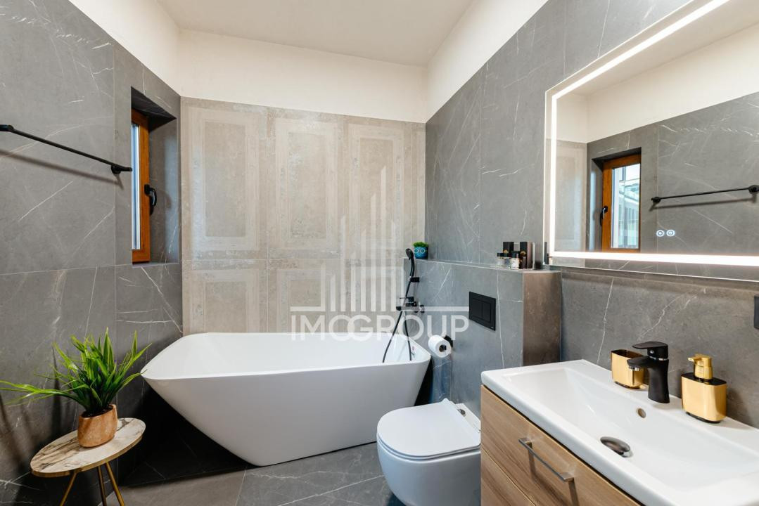 Apartament modern 3 camere & 2 băi de închiriat | Centru - NTT Data