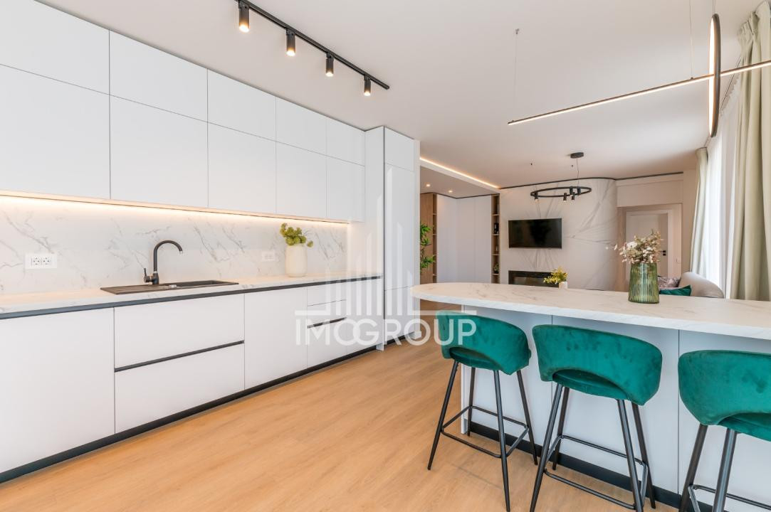 Cel mai deosebit apartament cu 3 camere din Zorilor se închiriază!