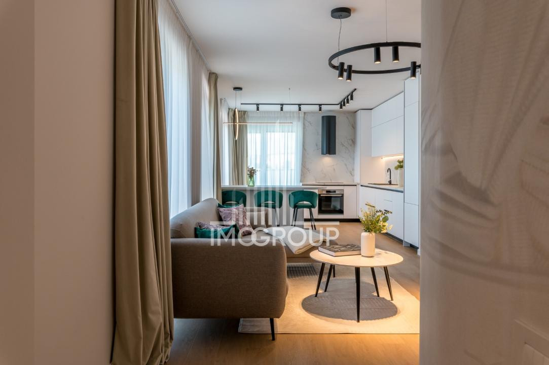 Cel mai deosebit apartament cu 3 camere din Zorilor se închiriază!