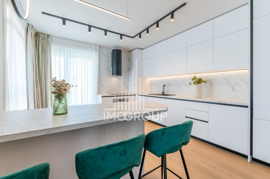 Cel mai deosebit apartament cu 3 camere din Zorilor se închiriază!