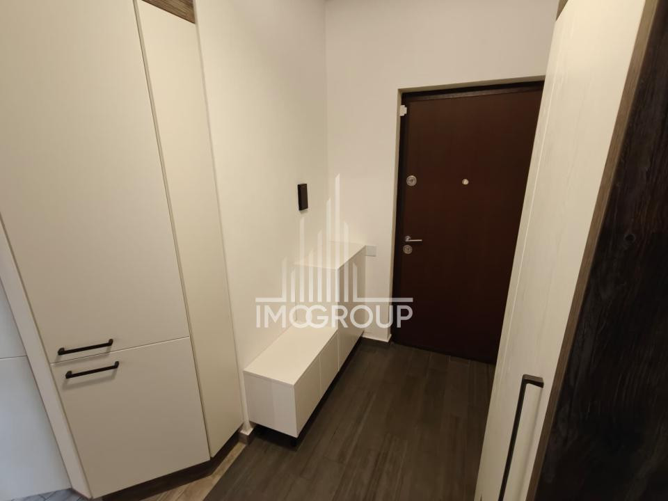 Apartament 3 camere de închiriat , 2 bai , Centru- Piata Mihai Viteazu