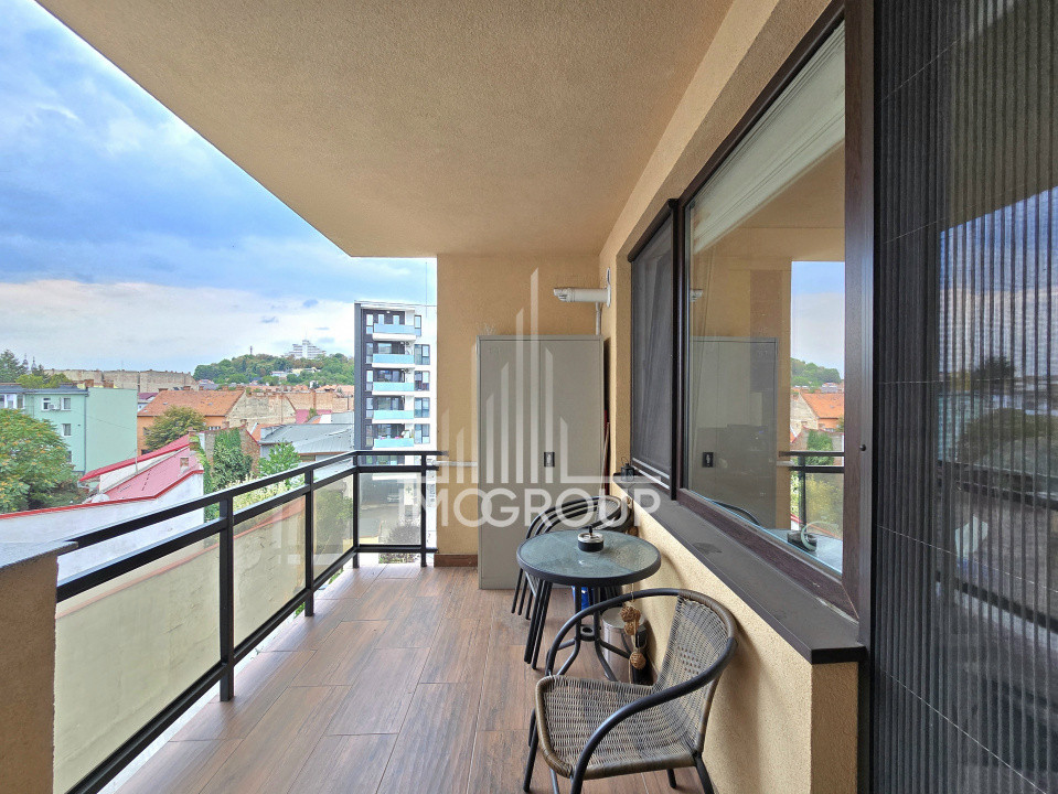 Apartament 3 camere de închiriat , 2 bai , Centru- Piata Mihai Viteazu