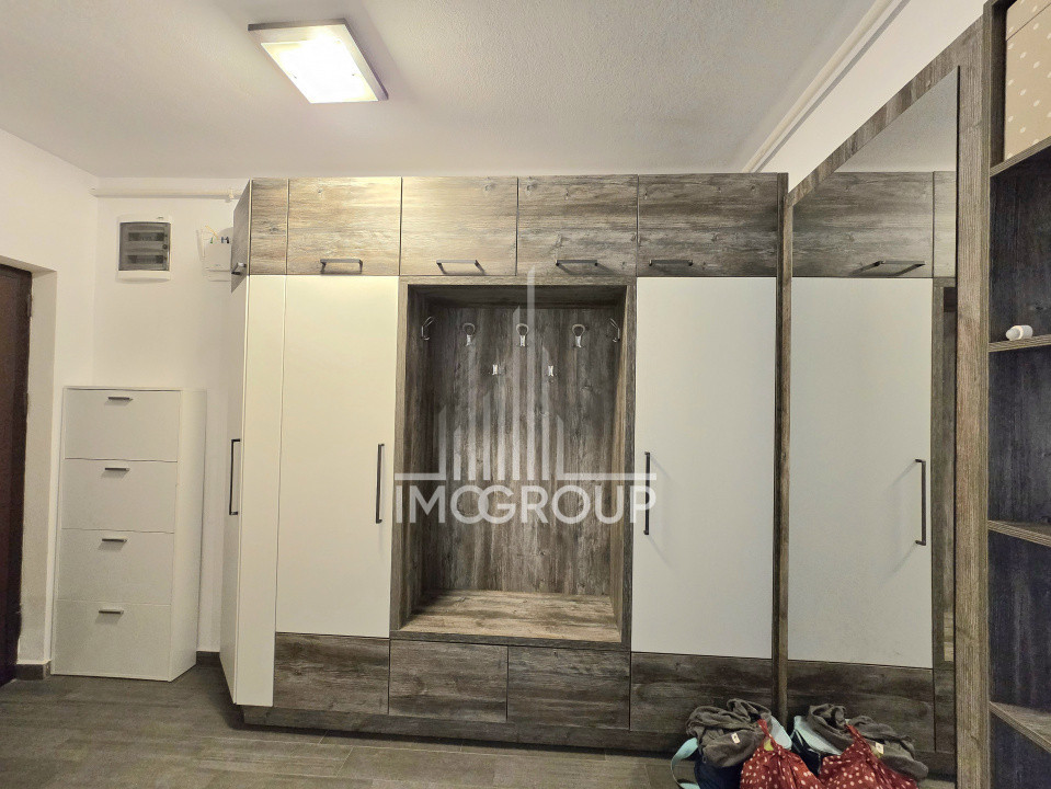 Apartament 3 camere de închiriat , 2 bai , Centru- Piata Mihai Viteazu
