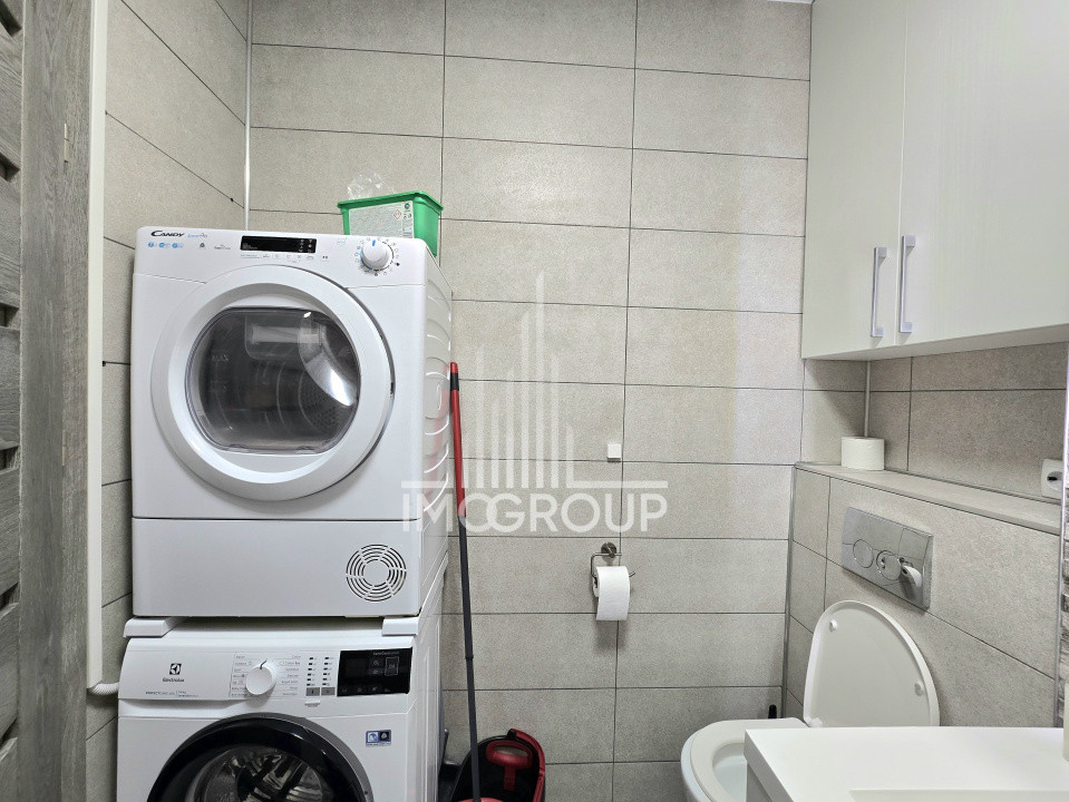 Apartament 3 camere de închiriat , 2 bai , Centru- Piata Mihai Viteazu