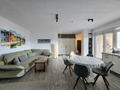 Apartament 3 camere de închiriat , 2 bai , Centru- Piata Mihai Viteazu