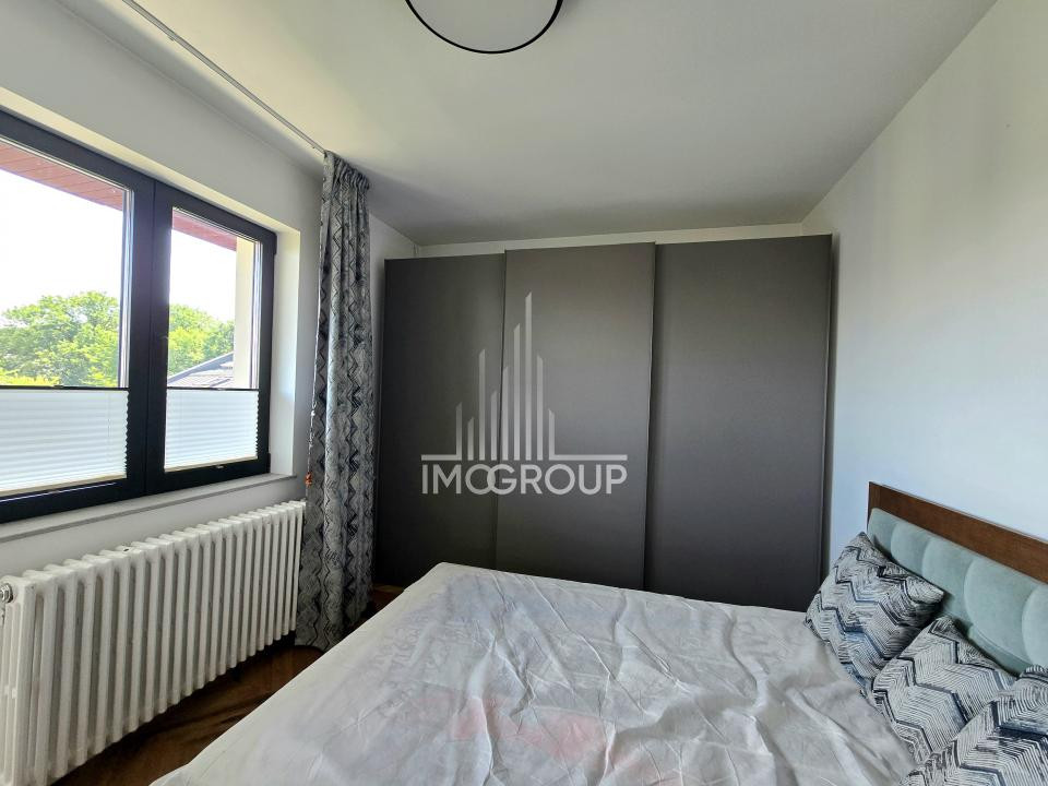 Apartament de lux 4 camere de închiriat – lângă UMF și Casa de Cultură
