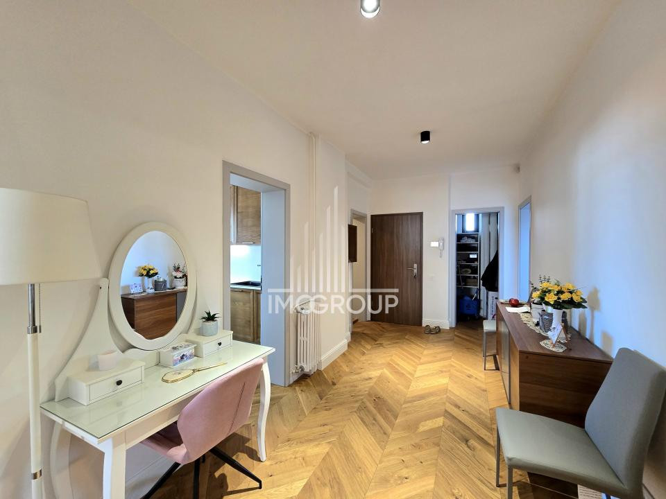 Apartament de lux 4 camere de închiriat – lângă UMF și Casa de Cultură