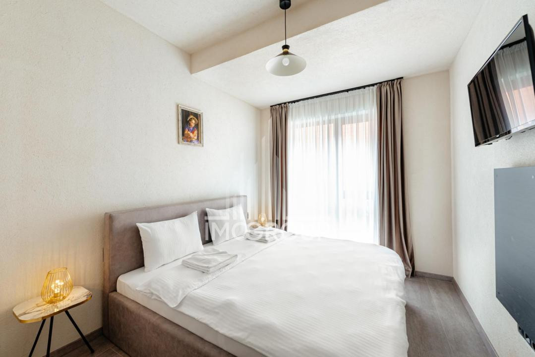 Apartament 2 camere de inchiriat, in zona centrala, garaj