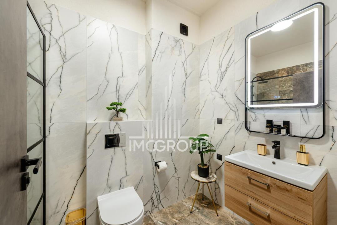 Apartament 2 camere de inchiriat, in zona centrala, garaj