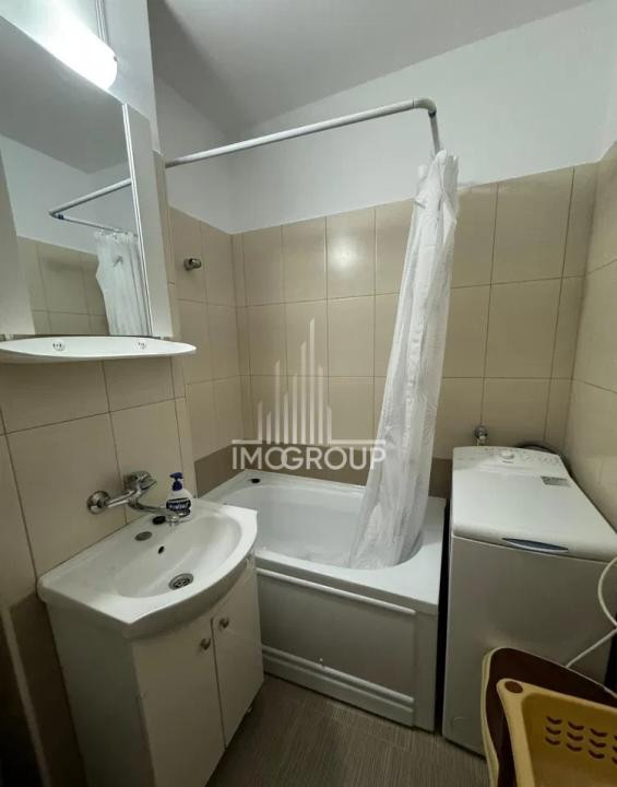 De vânzare – Garsonieră , UMF- Str. Louis Pasteur, Ideală pentru investiți
