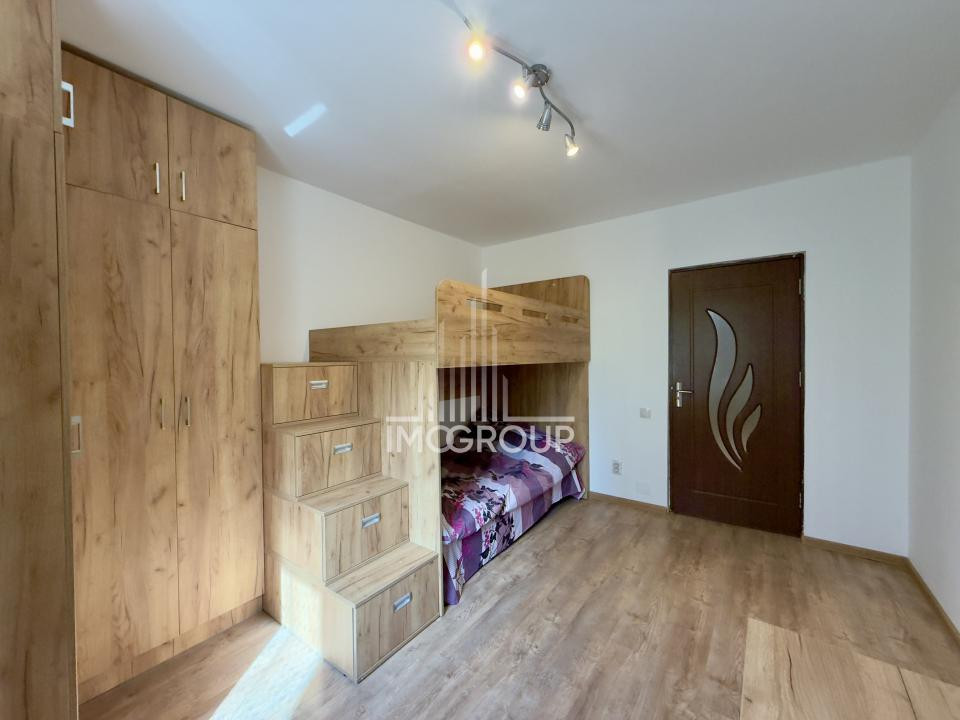 Apartament cu 3 camere | Terasă 20 mp | Garaj | Dressing 
