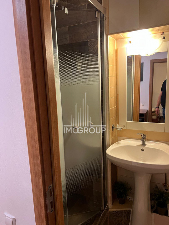 Apartament 3 camere de închiriat, 2 bai, cheltuieli incluse, UMF