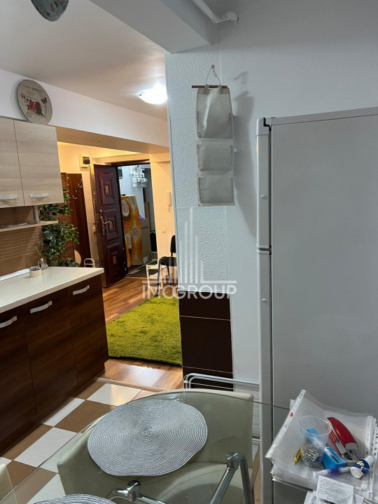Apartament 3 camere de închiriat, 2 bai, cheltuieli incluse, UMF