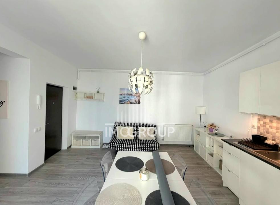  Apartament modern cu 2 camere – Zona Centrală 