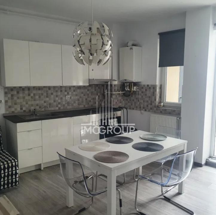  Apartament modern cu 2 camere – Zona Centrală 