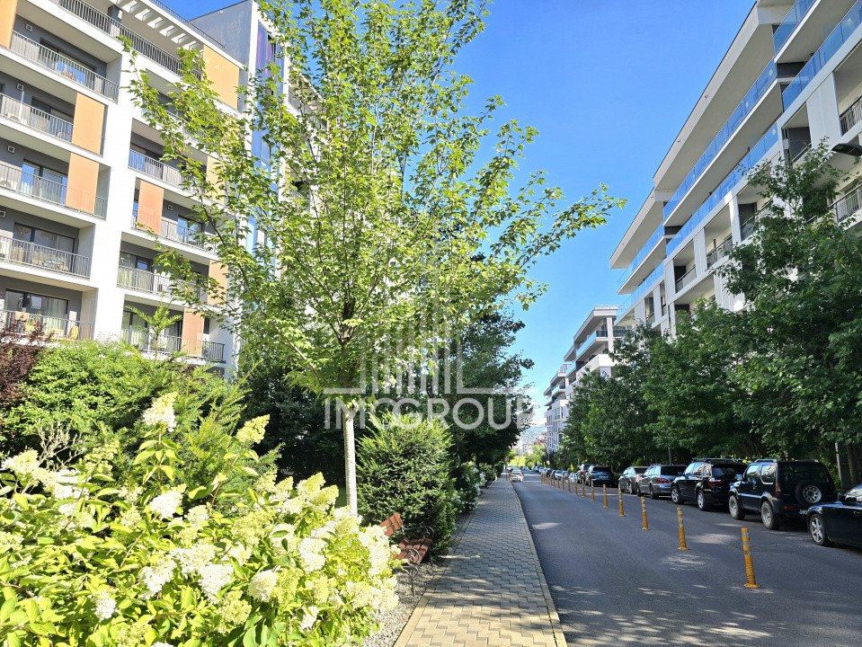 De inchiriat apartament 3 camere, 2 bai, decomandate - Buna Ziua