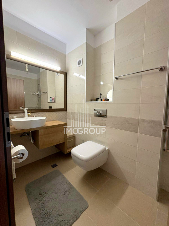 De inchiriat apartament 3 camere, 2 bai, decomandate - Buna Ziua