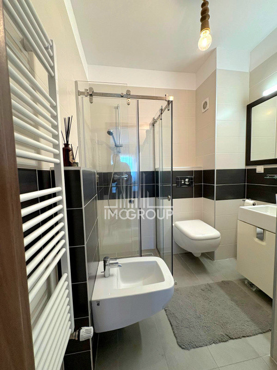 De inchiriat apartament 3 camere, 2 bai, decomandate - Buna Ziua