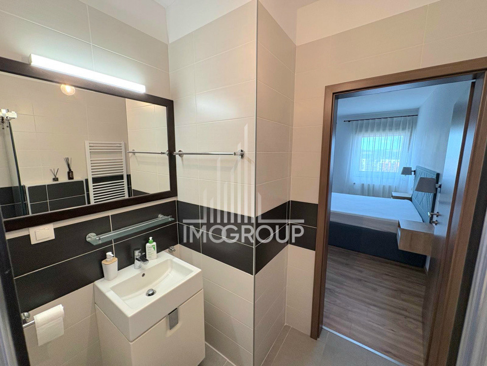 De inchiriat apartament 3 camere, 2 bai, decomandate - Buna Ziua