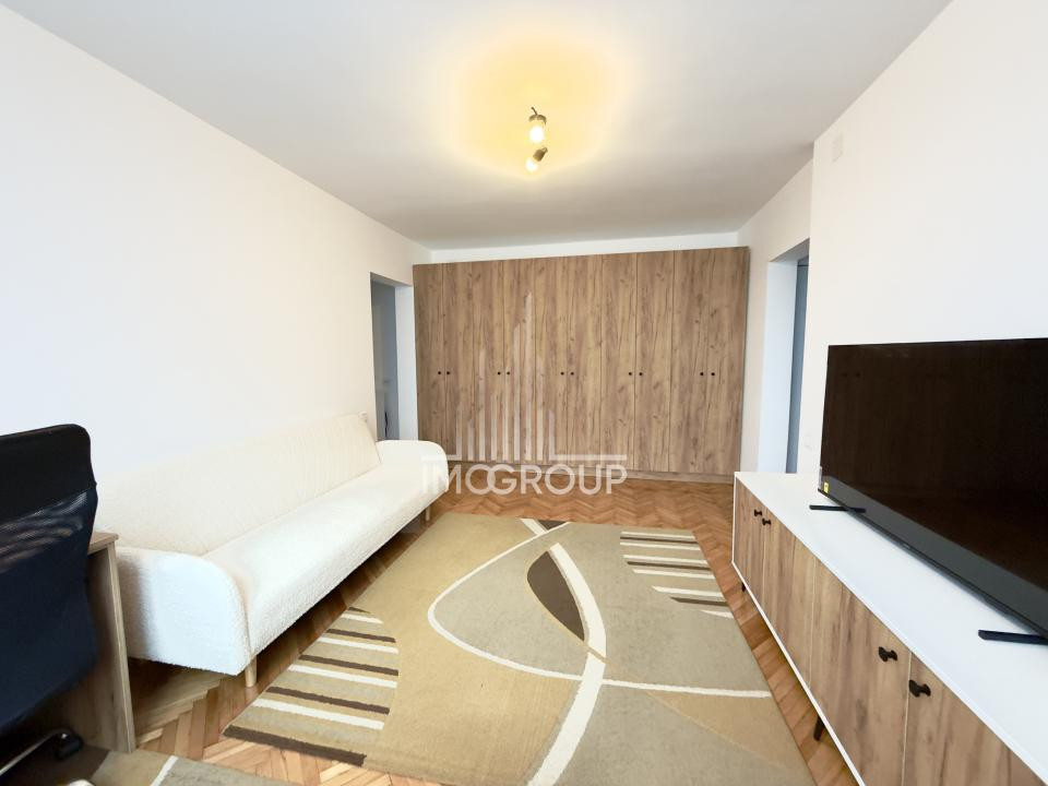 Apartament cu 2 camere | Zona FSEGA\Iulius Mall | Etaj 5 | Terasă 10 mp