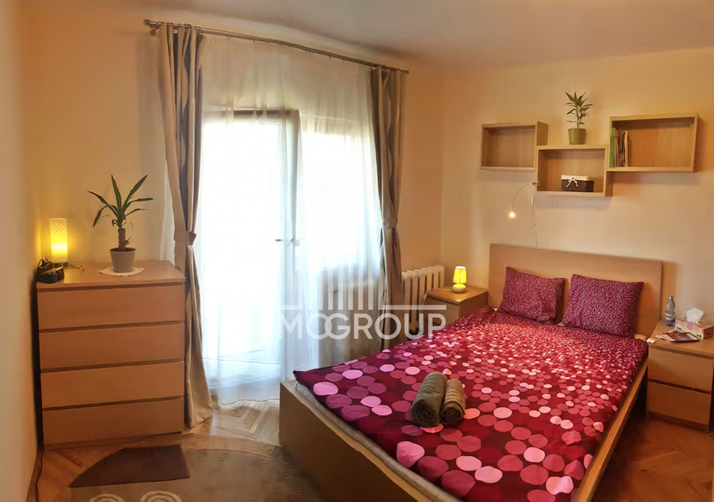 Apartament cu 2 camere de vanzare, parcare, Titulescu 