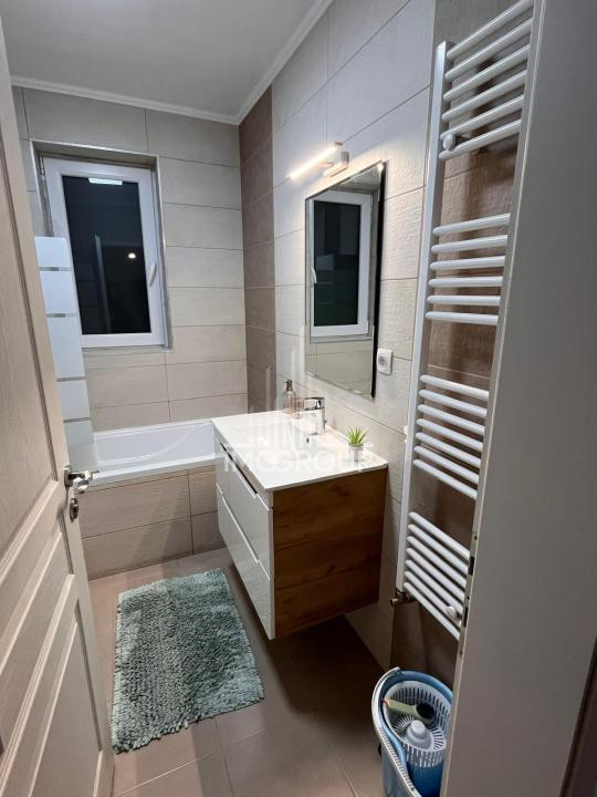 Apartament modern 2 camere de inchiriat, parcare, OMV, N. Steinhardt