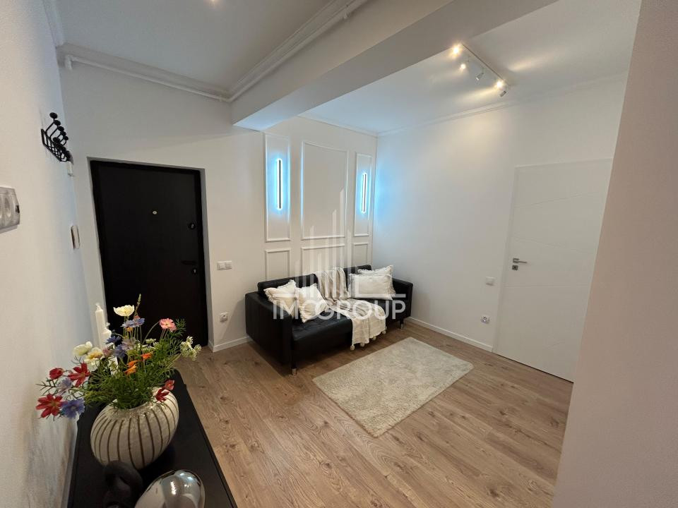 Ideal pentru cuplu modern | Apartament Nou, Etaj 4/4 cu Lift | Zona Centrală 
