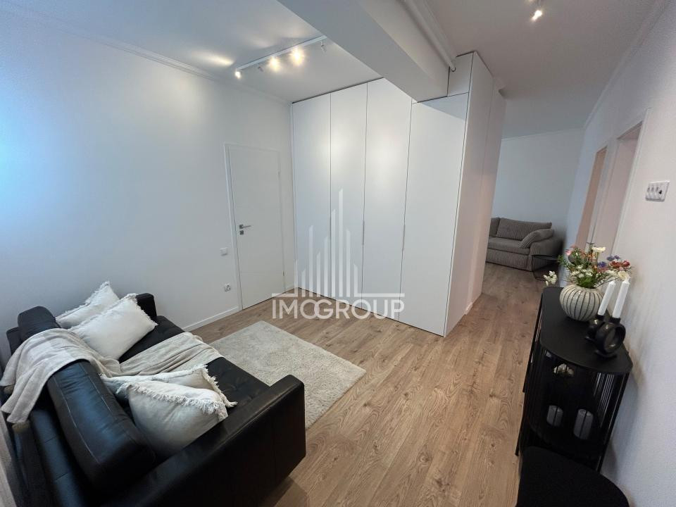 Ideal pentru cuplu modern | Apartament Nou, Etaj 4/4 cu Lift | Zona Centrală 