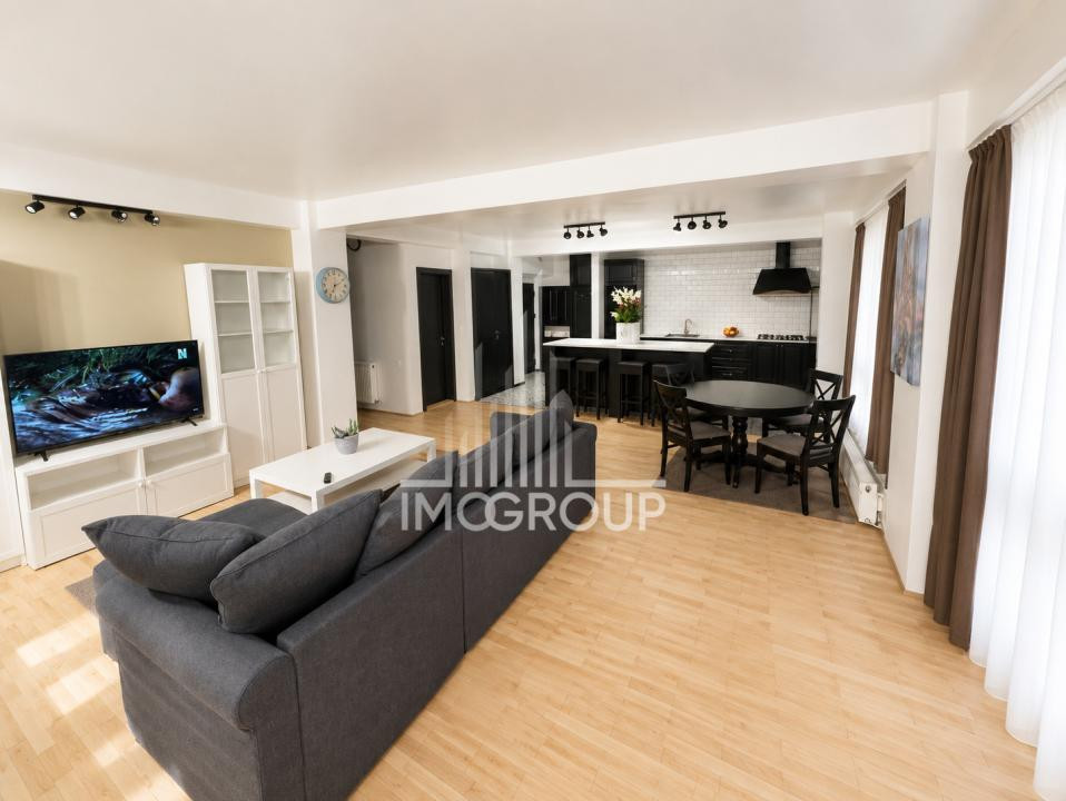 Vanzare apartament superb 3 camere si 2 bai, Gheorgheni