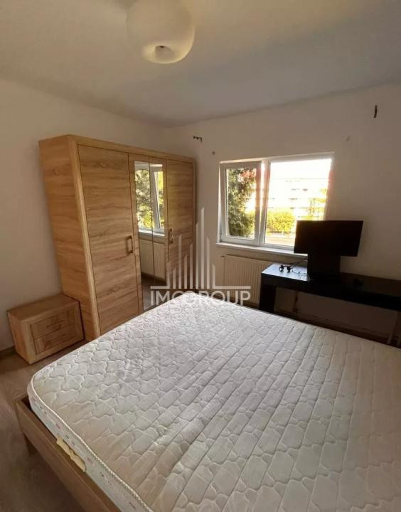 Apartament 2 camere, cu balcon si parcare, la etajul 1, zona strazii Jupiter