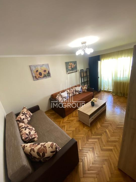 Apartament cu 3 camere si 2 bai  la 12 minute de UMF