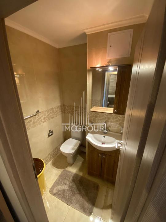 Apartament cu 3 camere si 2 bai  la 12 minute de UMF