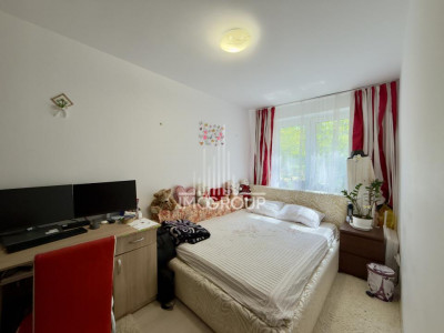 Apartament cu 3 camere | zona Piata Hermes | Balcon | Boxa 
