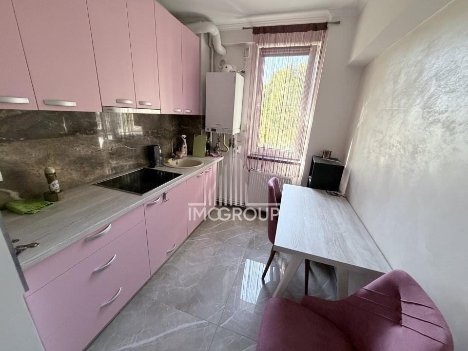Apartament la cheie, 2 camere, 2 balcoane, etaj intermediar, zona complex Mercur